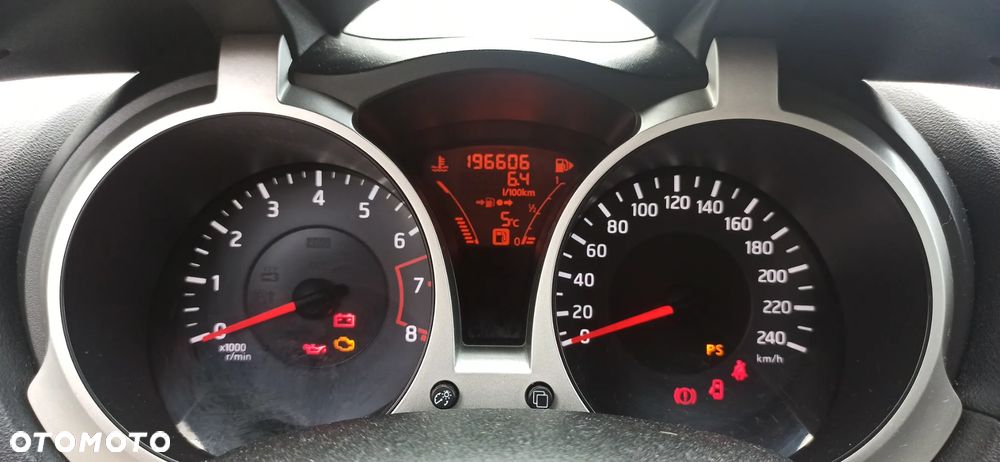Nissan Juke 1.6 Acenta - 17