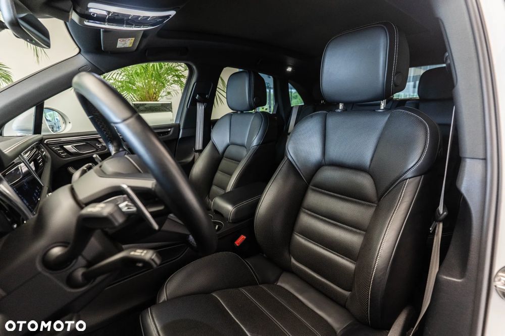 Porsche Macan Standard - 11