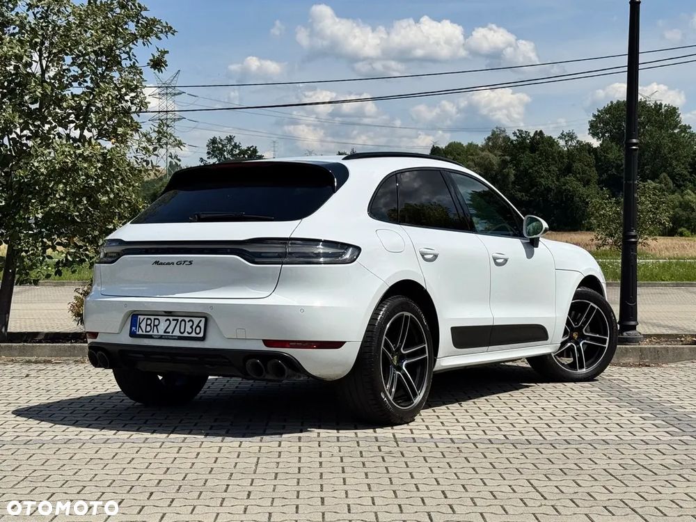 Porsche Macan - 4