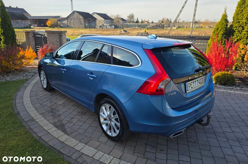 Volvo V60 D4 Drive-E Momentum - 4