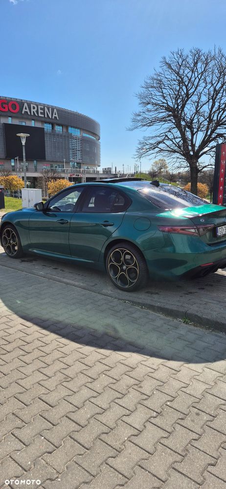 Alfa Romeo Giulia 2.0 Turbo Intensa Q4 - 13