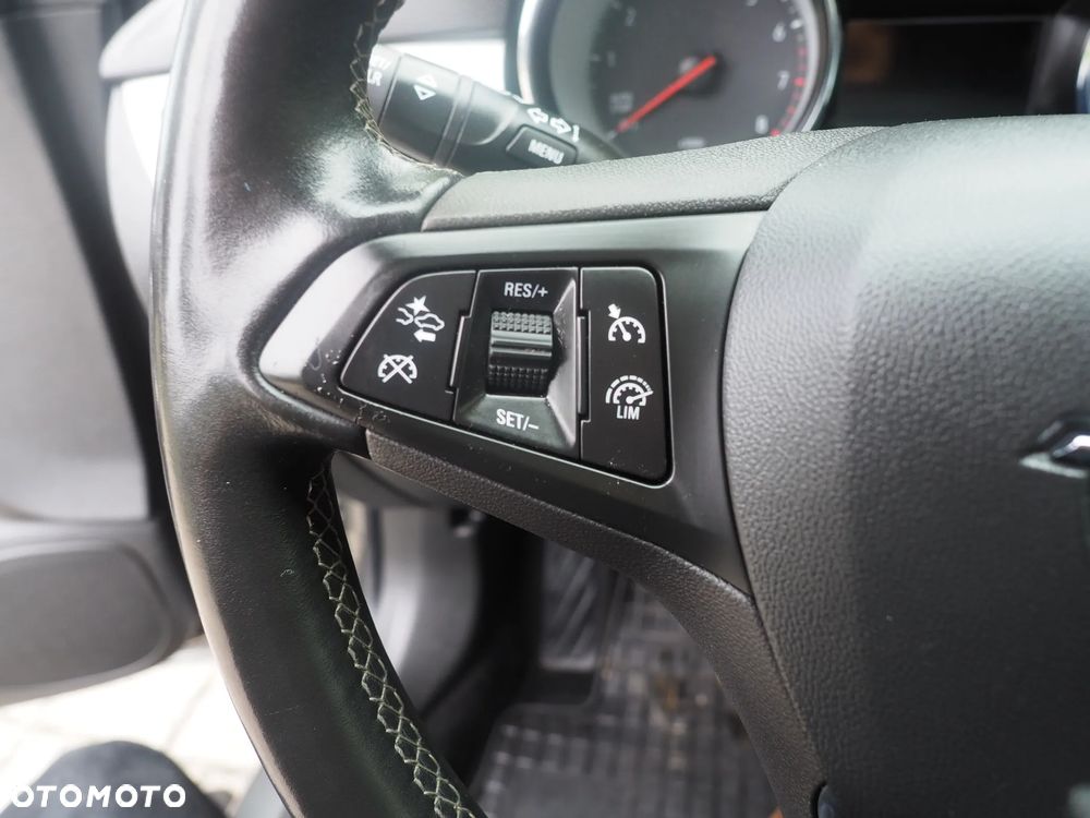 Opel Astra 1.2 T 2020 S&S - 16