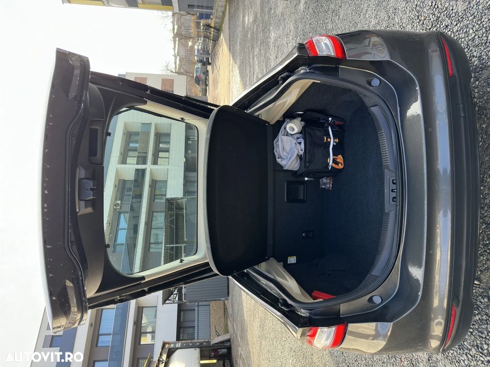 Ford Mondeo 2.0 TDCI PowerShift ST Line High - 6