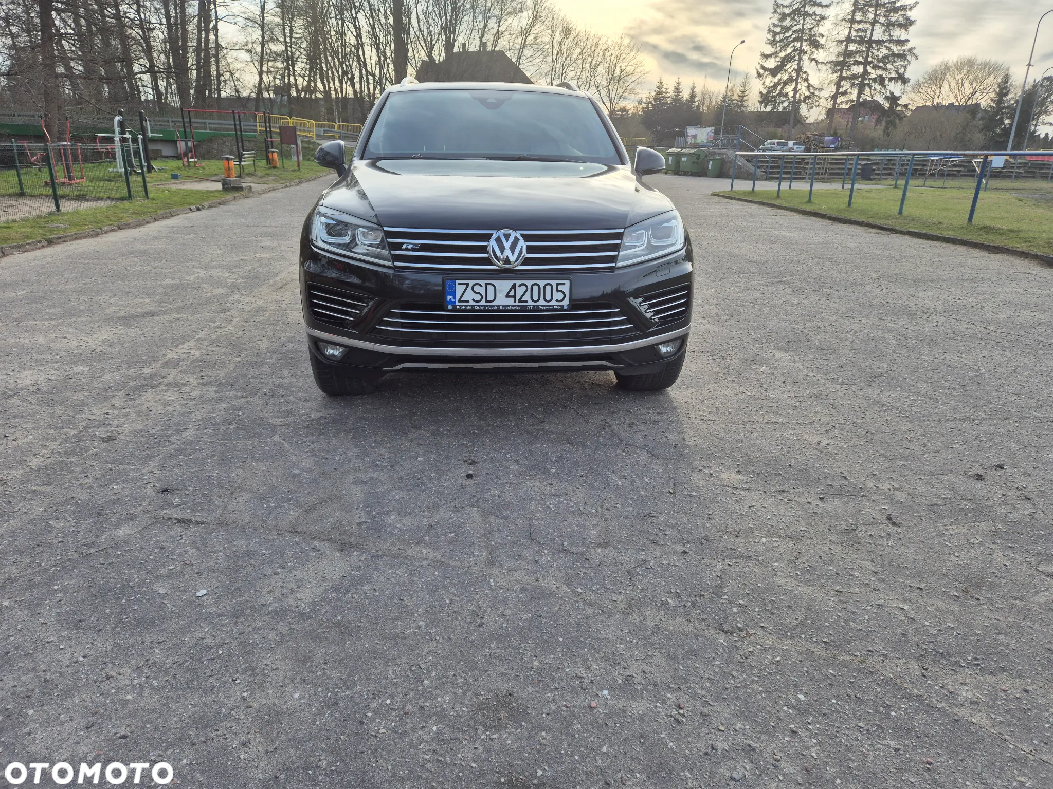 Volkswagen Touareg - 2