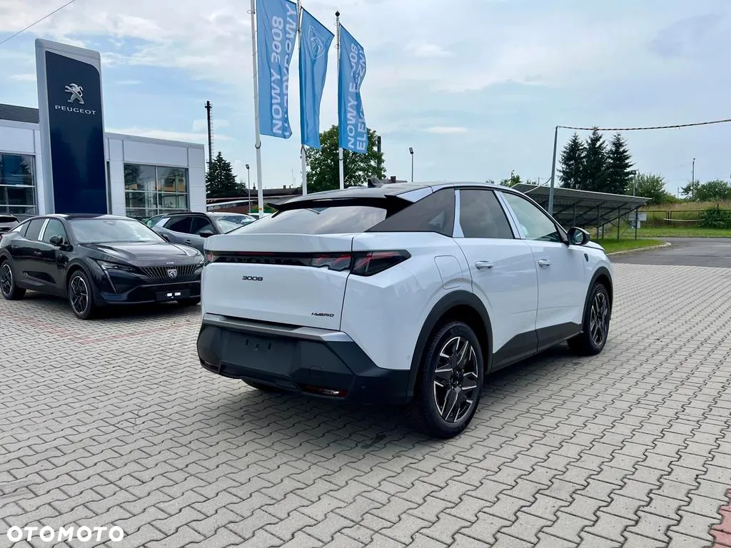 Peugeot 3008 1.2 PureTech mHEV GT S&S e-DCS6 - 4