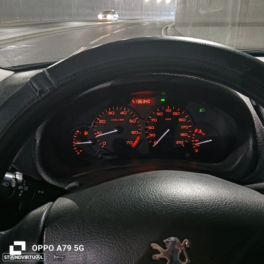 Peugeot 206 1.1 XR Présence - 15