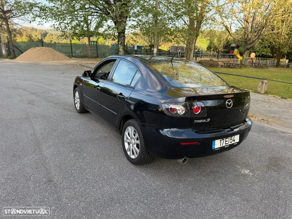 Mazda 3 Sedan - 5