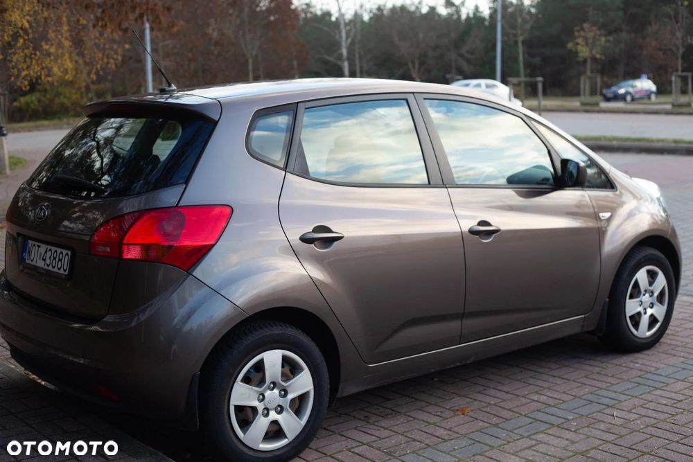 Kia Venga 1.4 L - 4