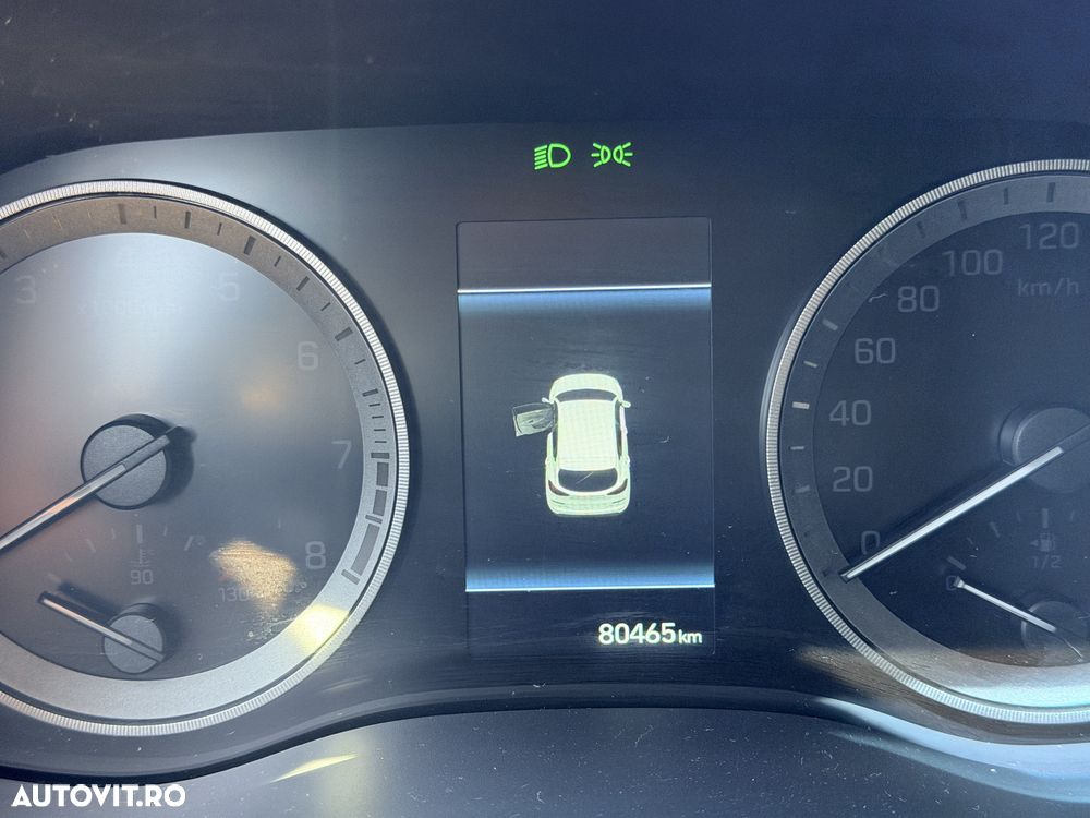 Hyundai Tucson 1.6 T-GDi 4WD 7DCT Premium - 6