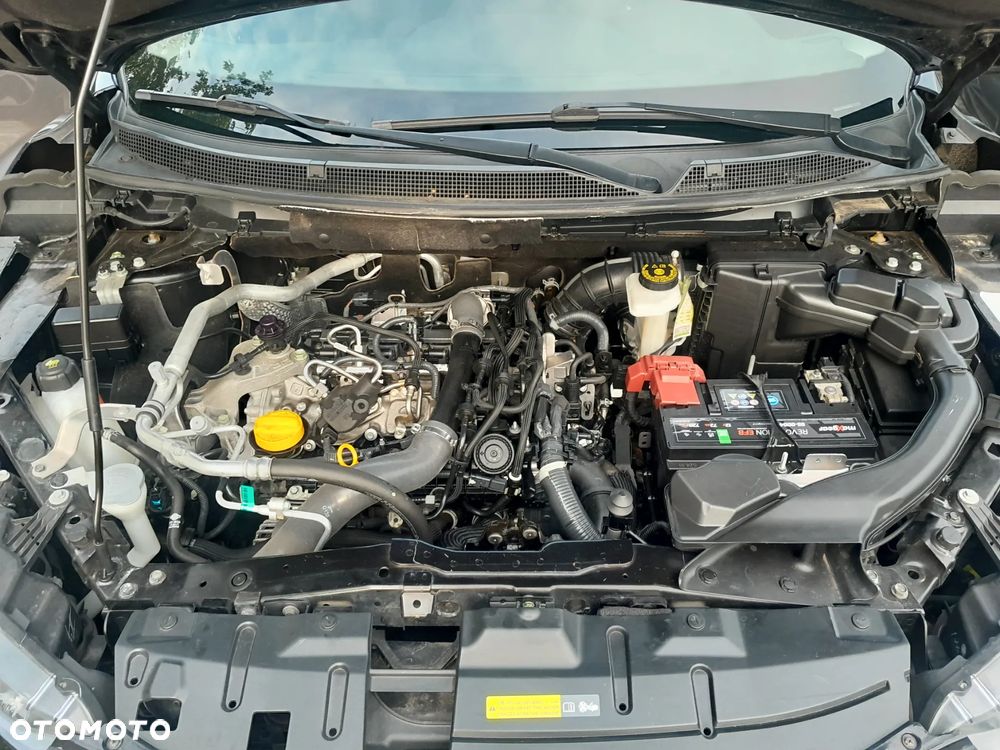 Nissan Qashqai 1.3 DIG-T SHIRO - 26