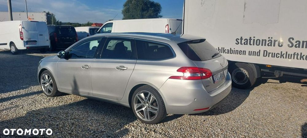 Peugeot 308 HDi FAP 150 Business Line Niveau 2 - 6