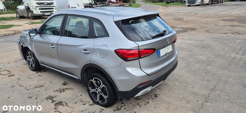 MG ZS Hybrid+ - 12