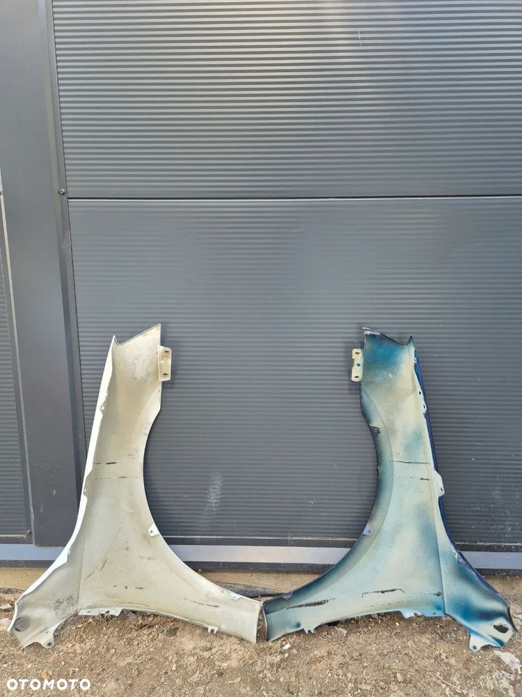 Błotnik Skoda Octavia III BIAŁY NIEBIESKI - 11