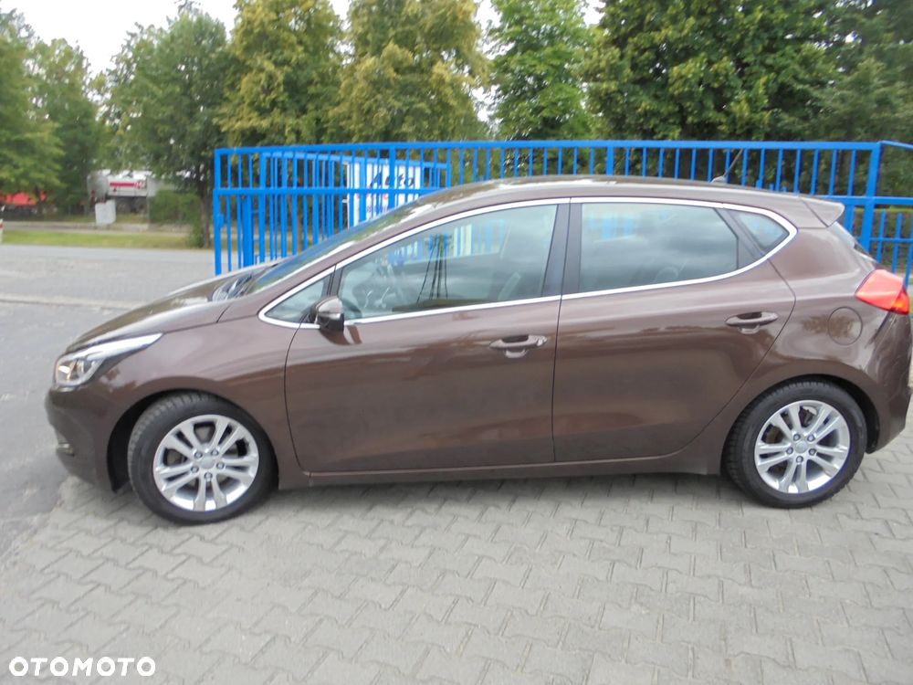 Kia Ceed 1.6 GDI Edition 7 - 33