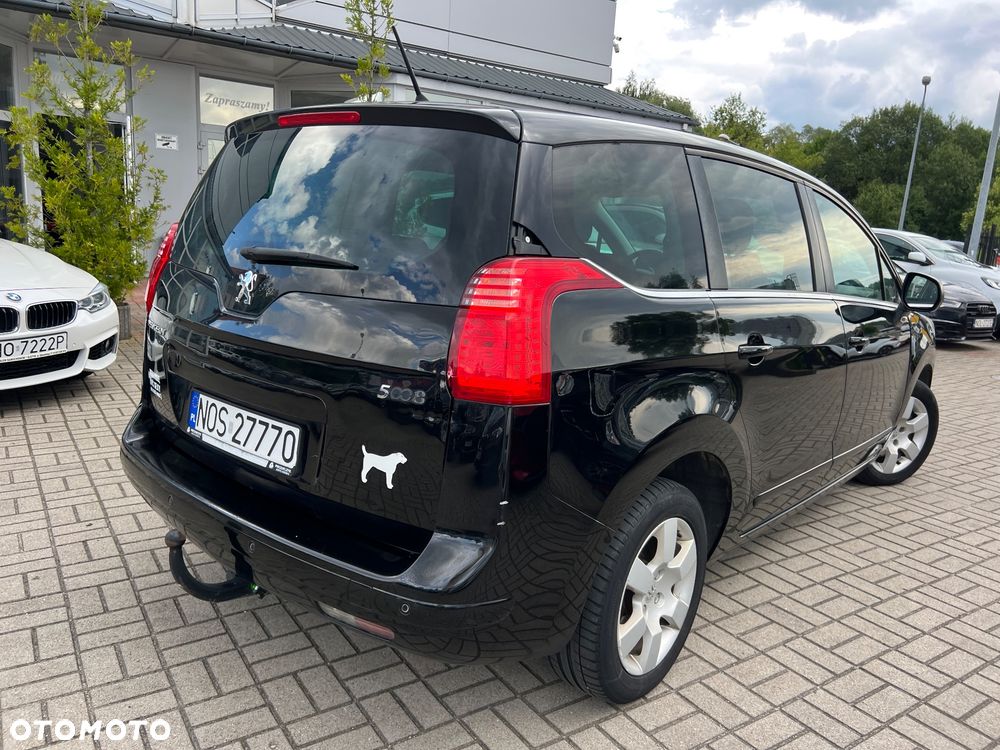 Peugeot 5008 - 14