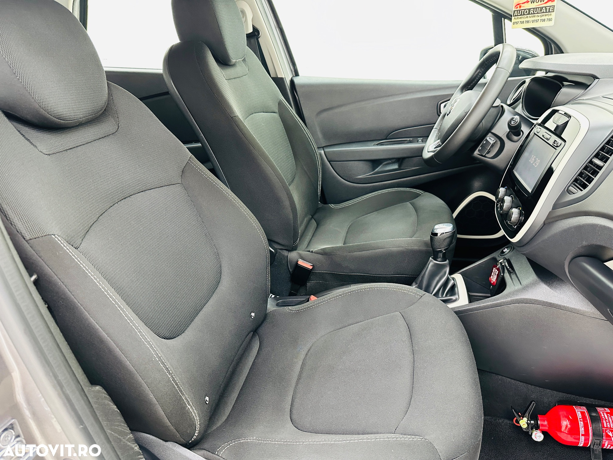 Renault Captur - 19