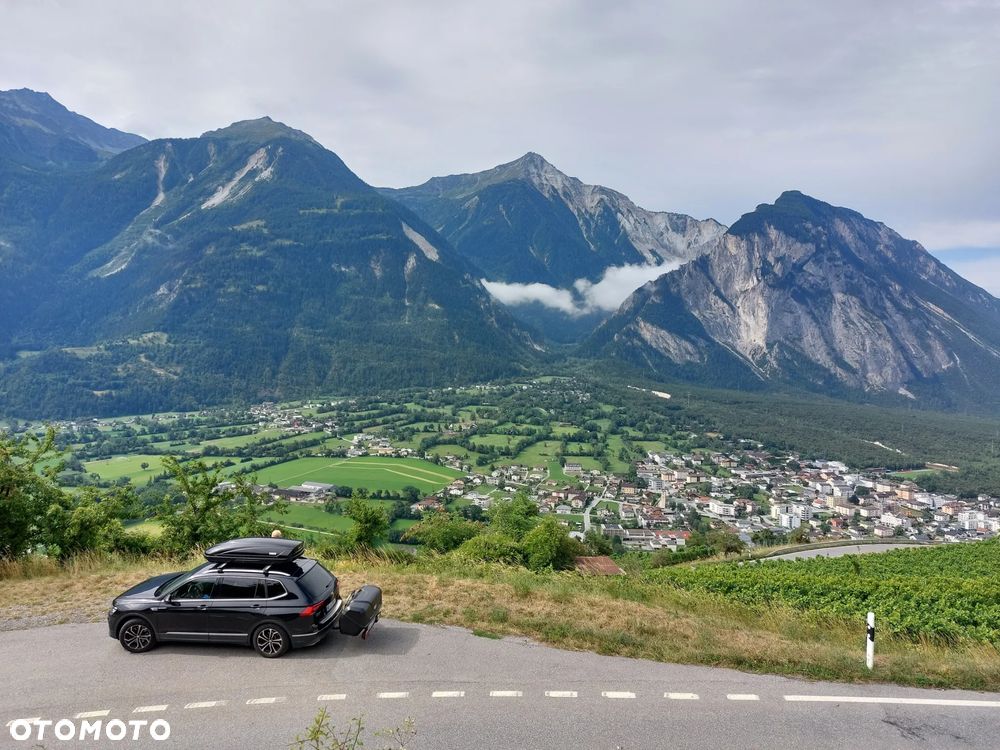 Volkswagen Tiguan Allspace 2.0 TSI 4Mot Highline DSG - 2