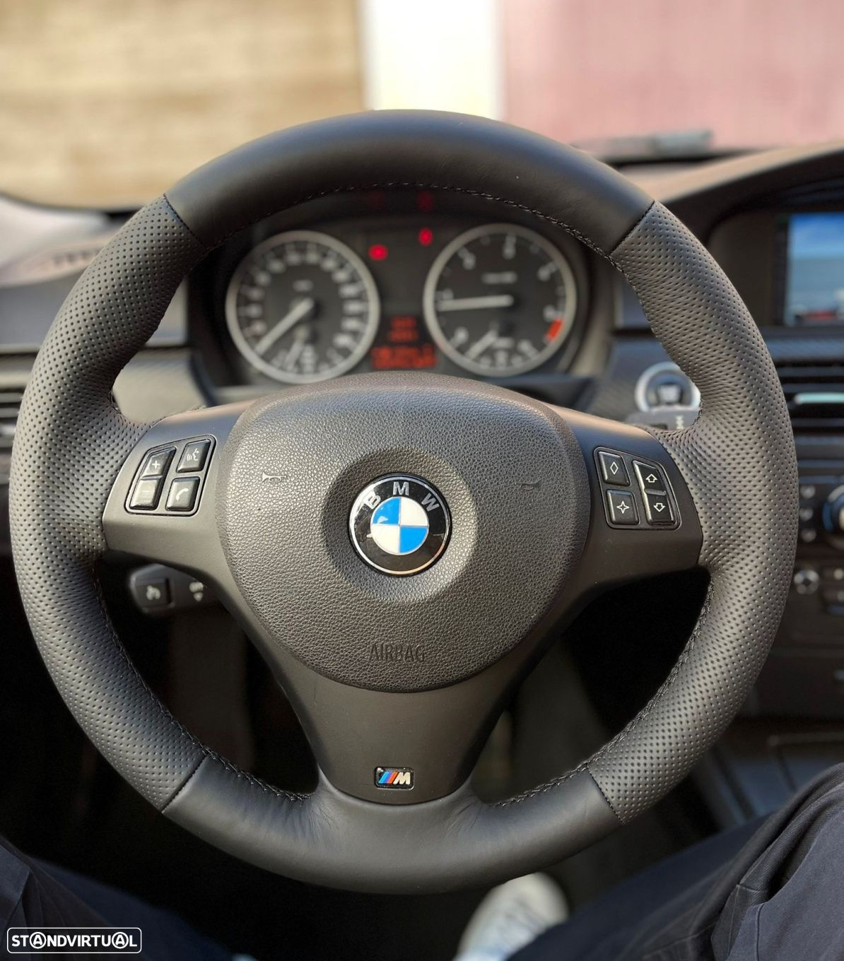 BMW 318 d Touring Navigation Sport - 11