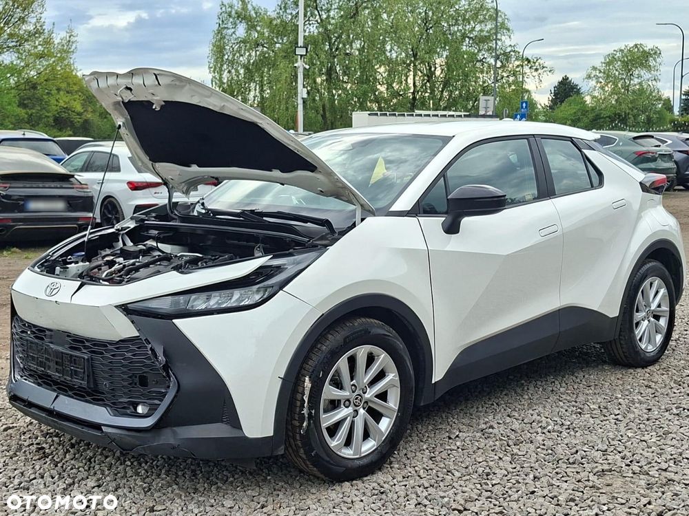 Toyota C-HR - 14