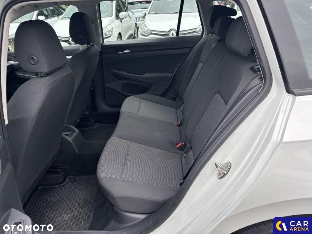Volkswagen Golf - 18