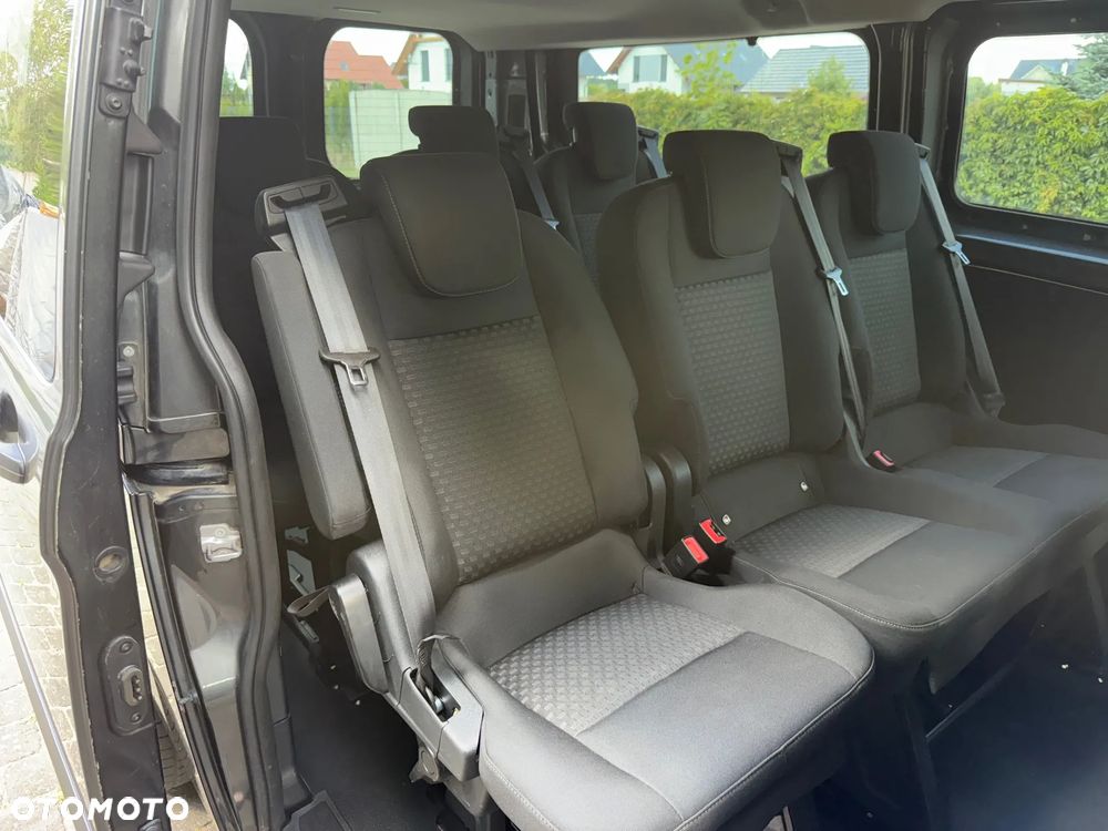 Ford Transit Custom 290 L2H1 Limited - 25