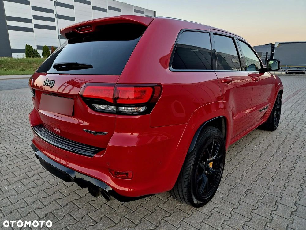 Jeep Grand Cherokee - 4