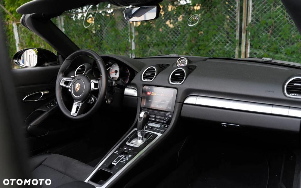 Porsche 718 Boxster S PDK - 21