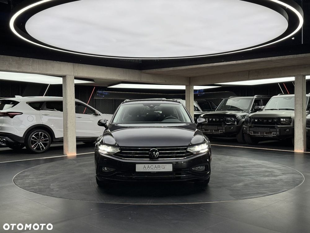Volkswagen Passat Variant - 9