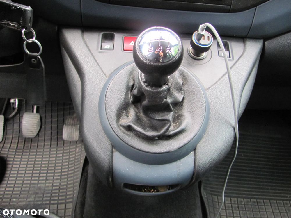 Peugeot Partner 1.6 HDi VTC Euro5 - 15