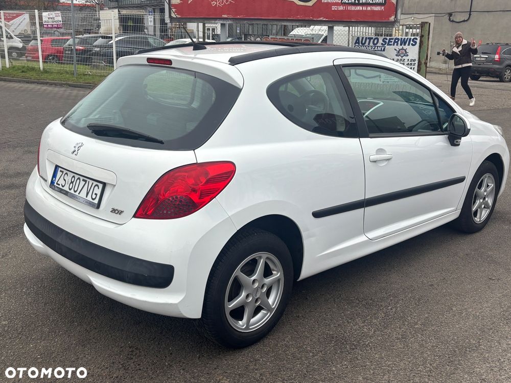 Peugeot 207 95 VTi Urban Move - 9