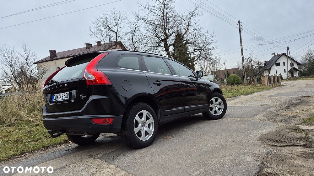 Volvo XC 60 D3 R-Design - 2
