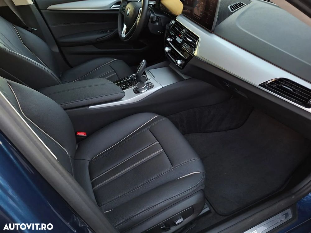 BMW Seria 5 518d AT - 11