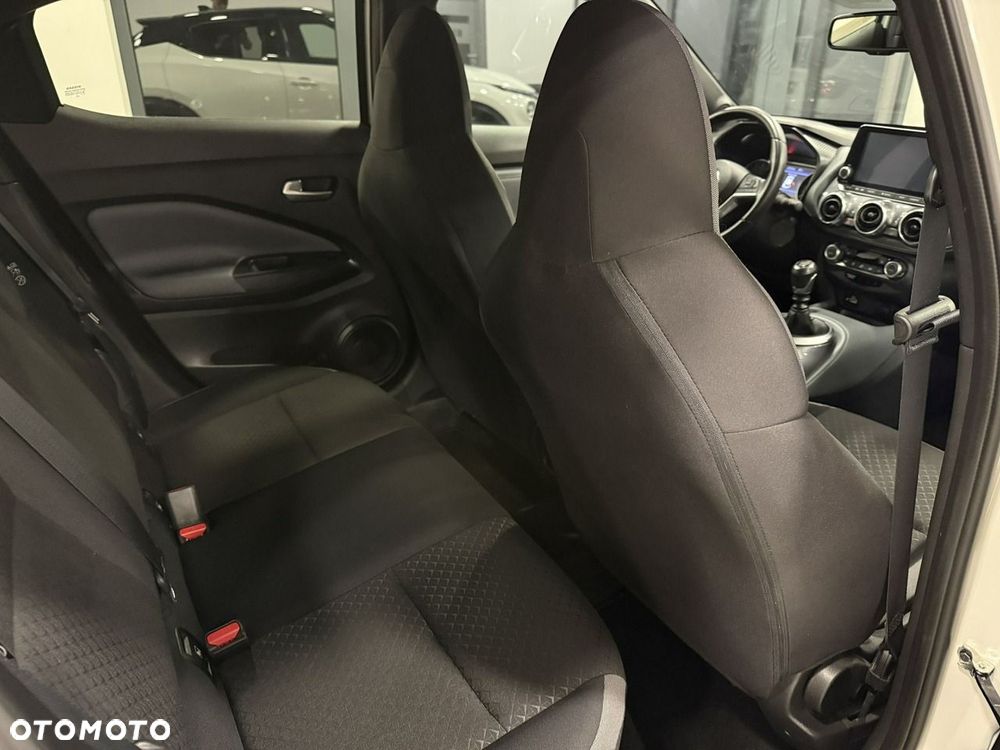 Nissan Juke 1.0 DIG-T Tekna - 30