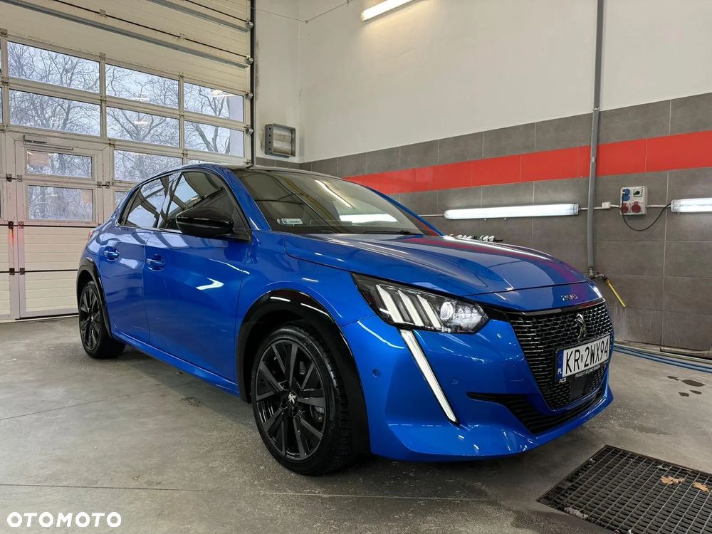 Peugeot 208 1.2 PureTech GT S&S EAT8 - 11