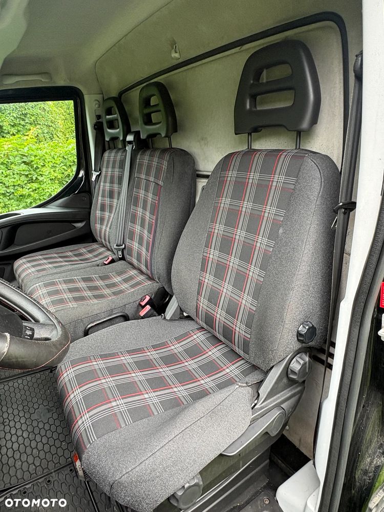 Iveco Daily 35S15 - 17