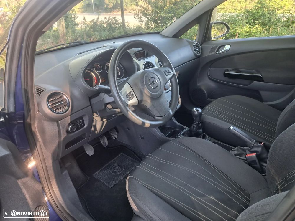 Opel Corsa 1.3 CDTI Enjoy EcoFLEX - 22