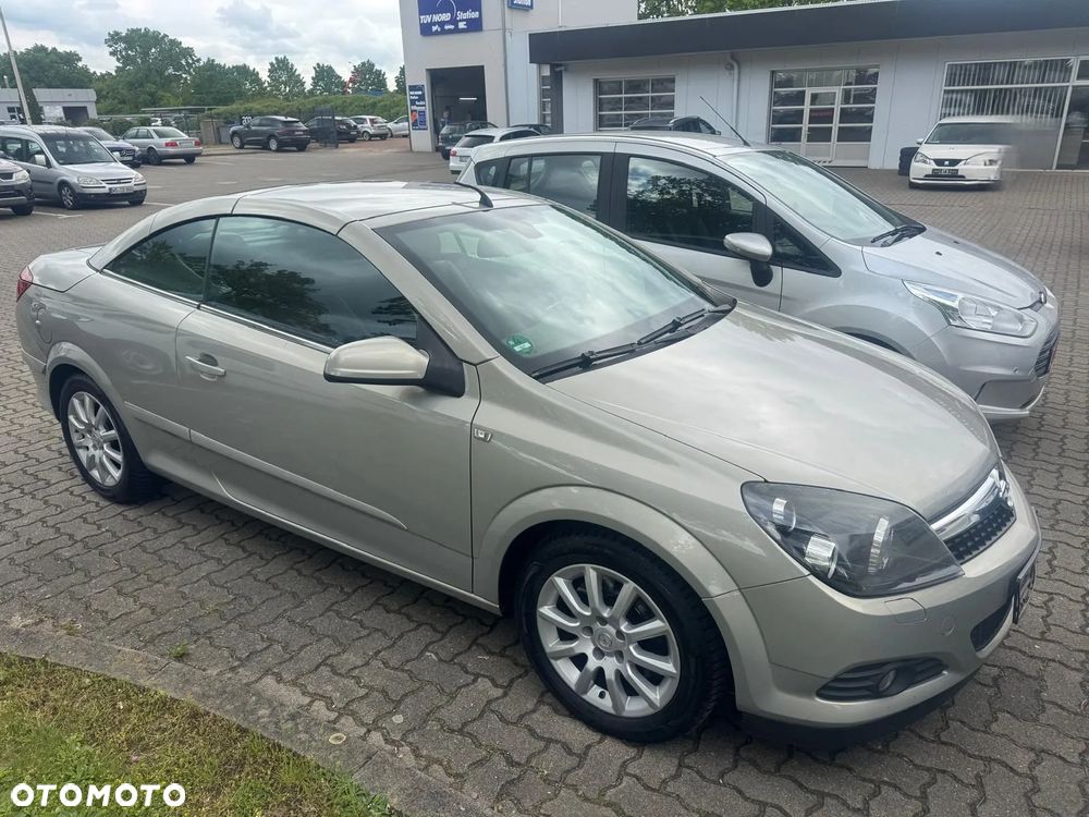 Opel Astra - 1