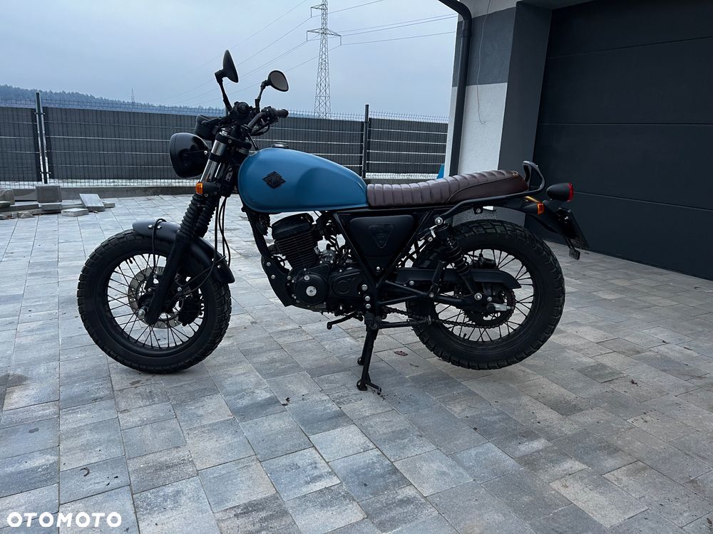 Brixton Cromwell - 7