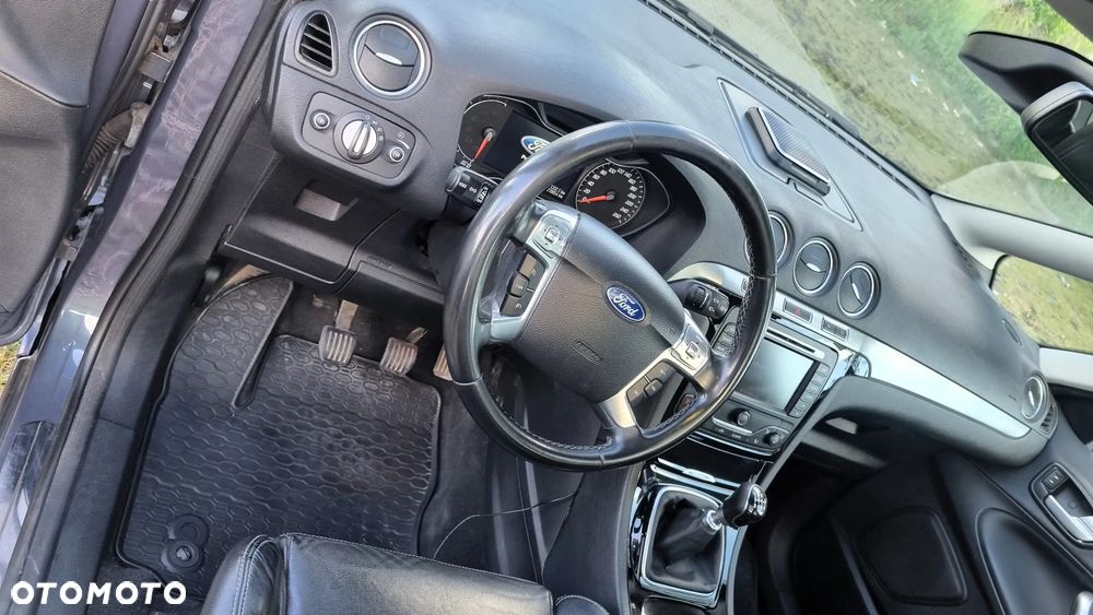Ford S-Max 2.2 TDCi DPF Titanium X - 24