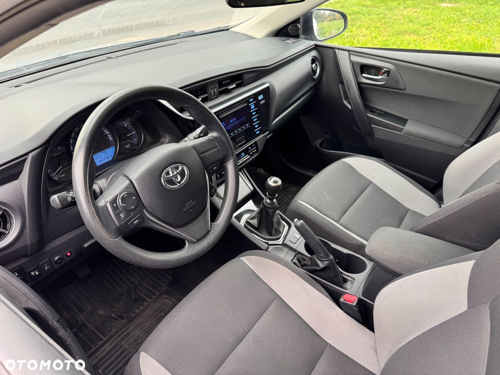 Toyota Auris 1.6 Comfort - 8
