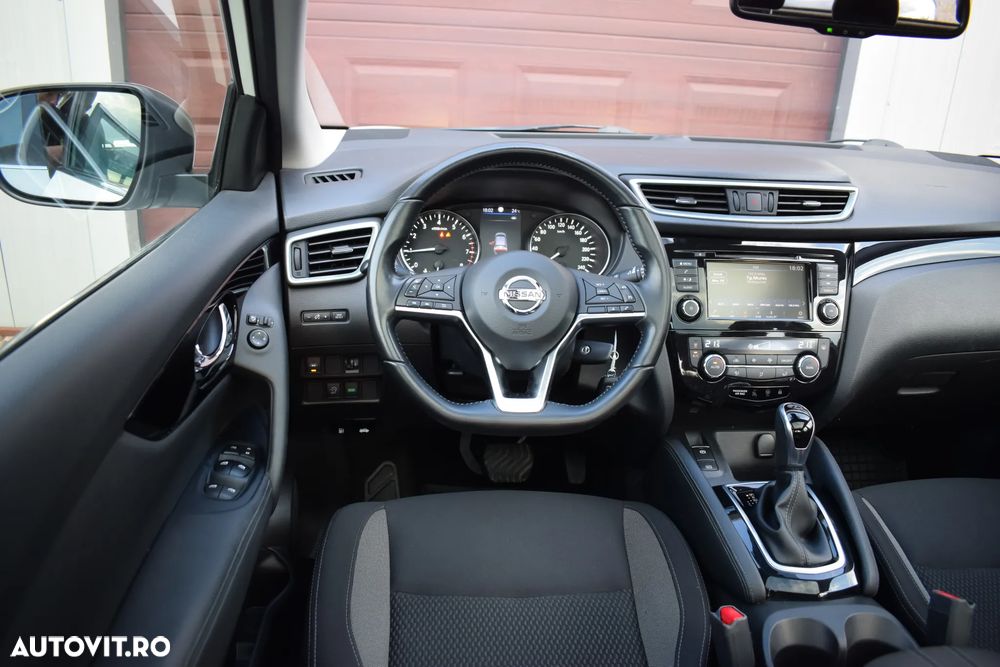 Nissan Qashqai 1.3 DIG-T DCT N-TEC - 14