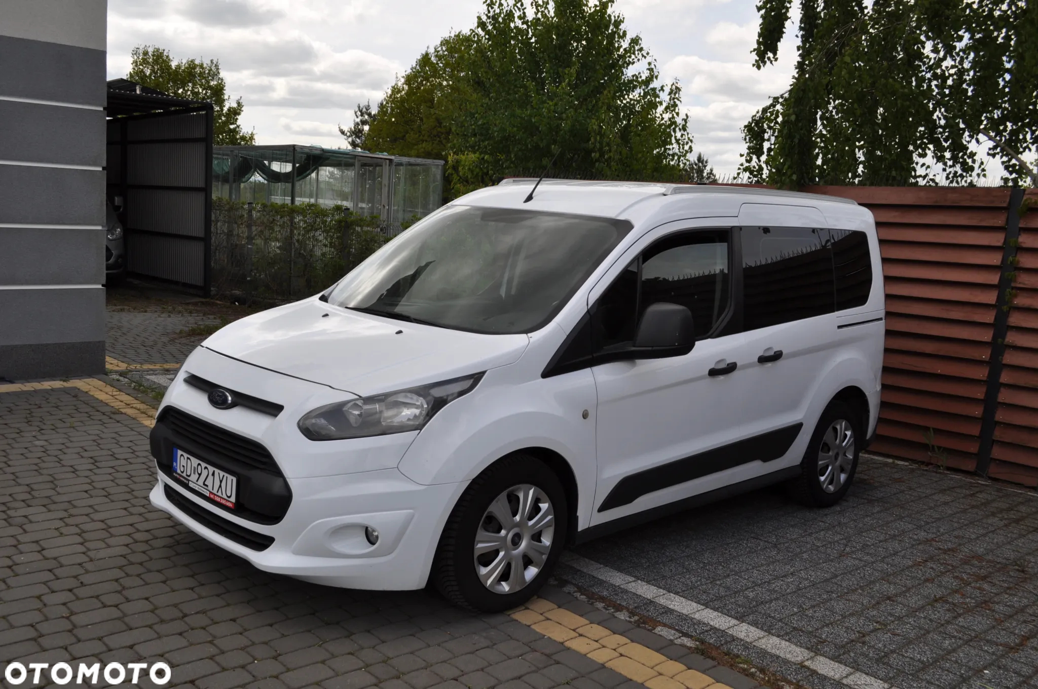 Ford Tourneo Connect - 16