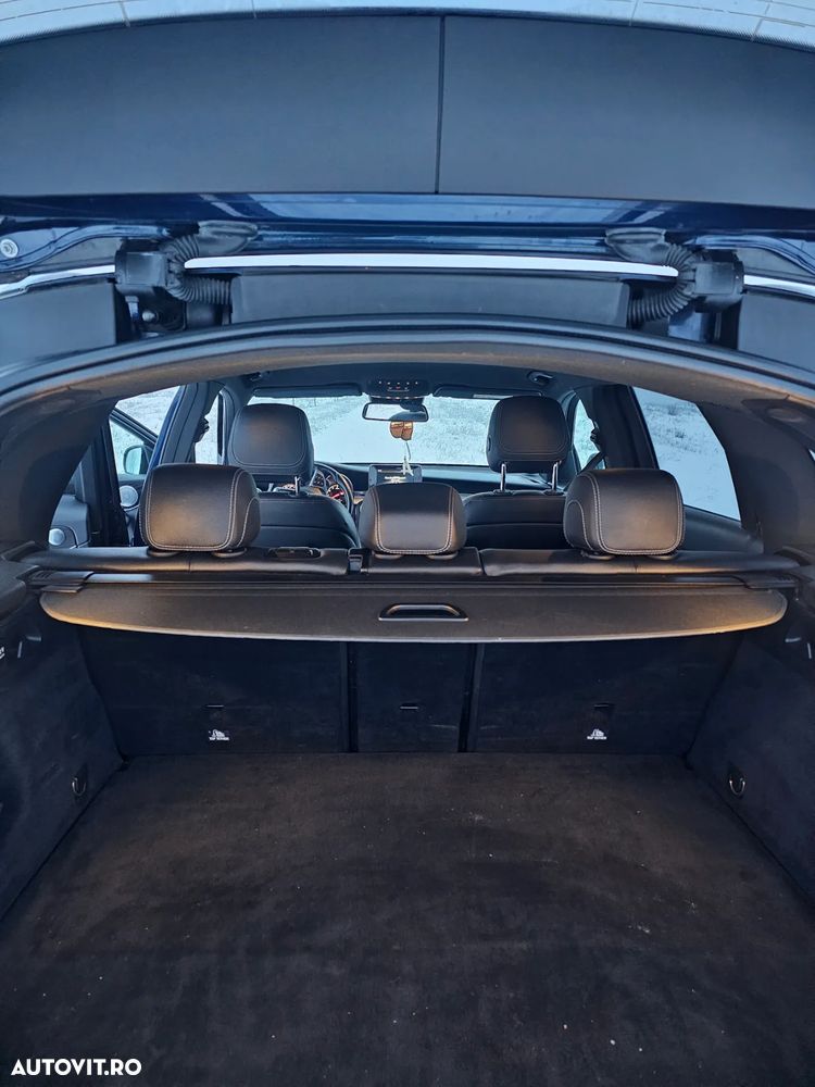 Mercedes-Benz GLC - 9