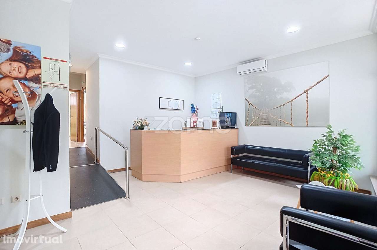 Clínica Dentária para Trespasse em Angeja - Grande imagem: 2/24