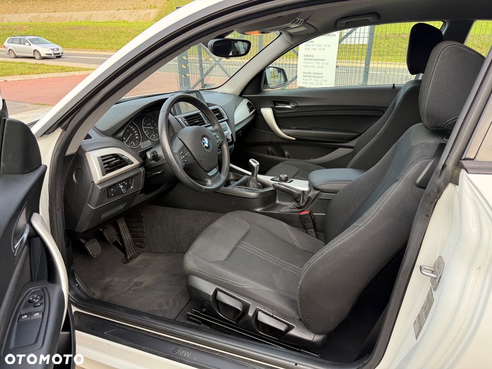 BMW Seria 1 118i Advantage - 24