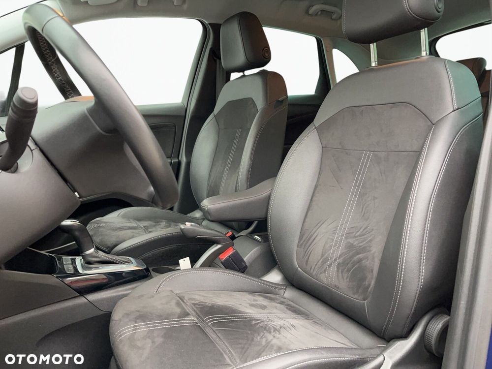 Opel Crossland X - 12