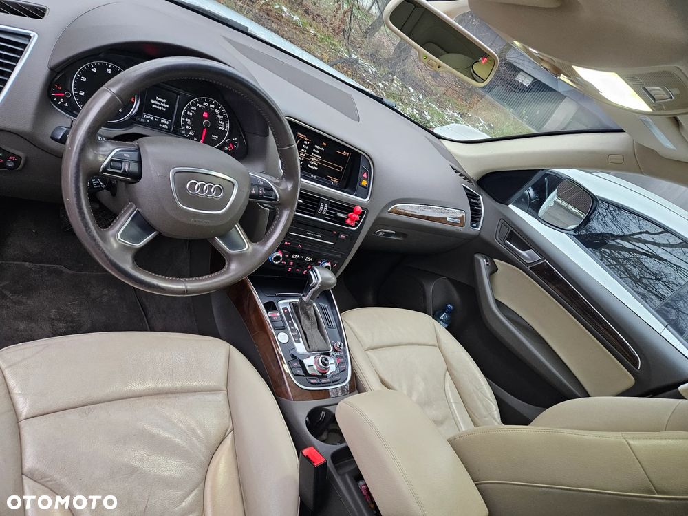 Audi Q5 2.0 TFSI Quattro Tiptronic - 11