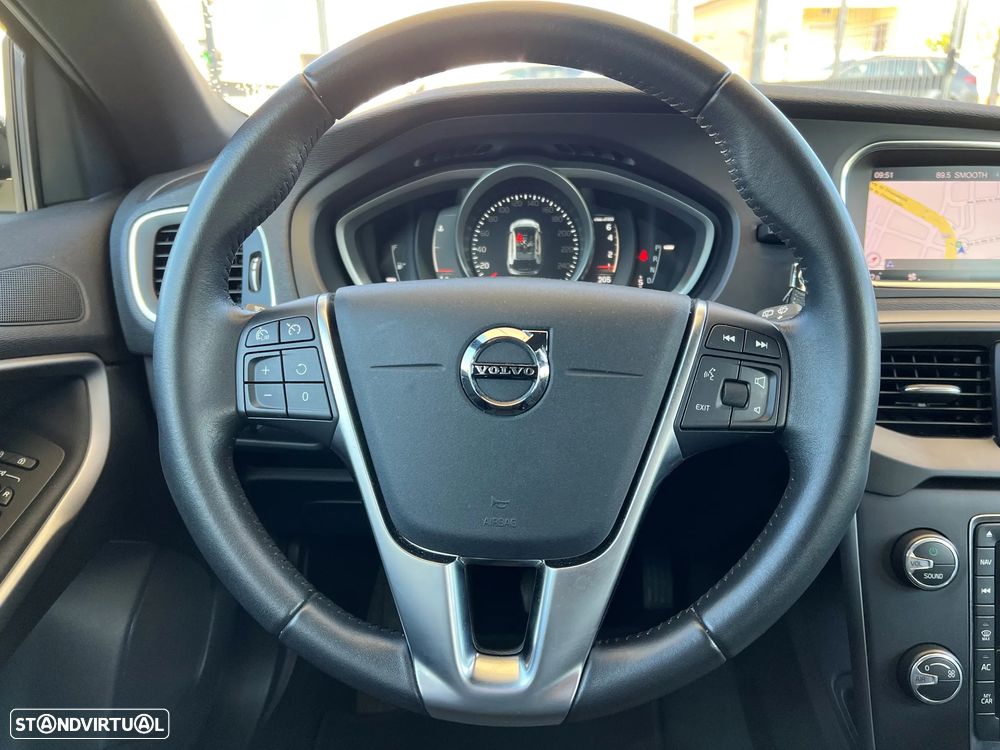 Volvo V40 Cross Country 1.5 T3 Plus Geartronic - 29