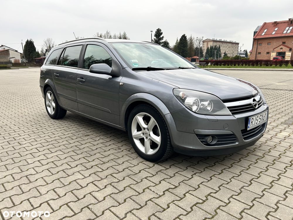 Opel Astra - 2