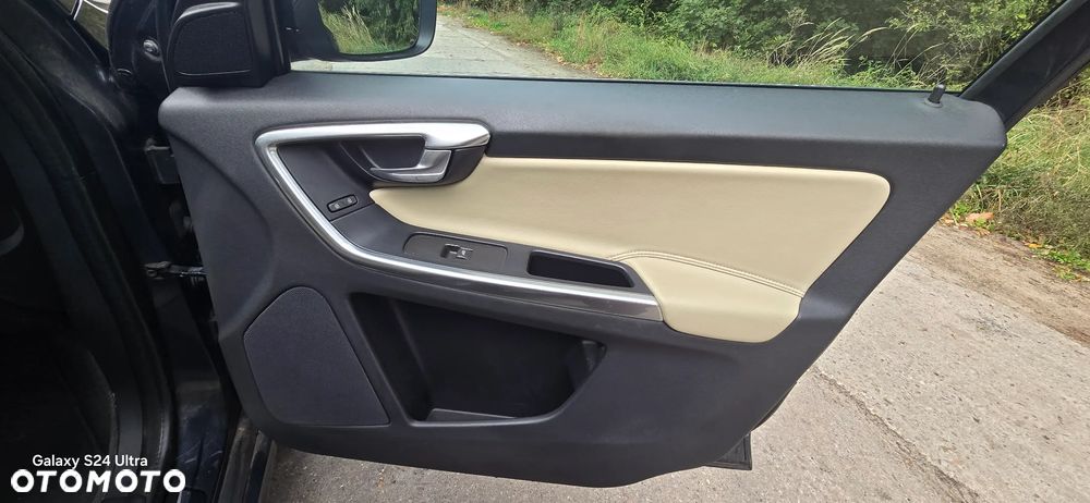 Volvo XC 60 - 37